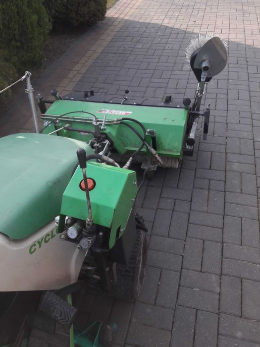 Zamiatarka hydrauliczna kersten