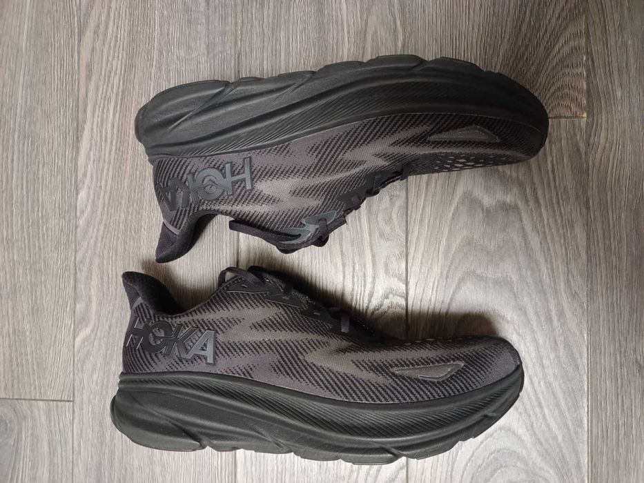 Hoka р.49 стельки-31,5см по факту 32см по бирке кроссовки