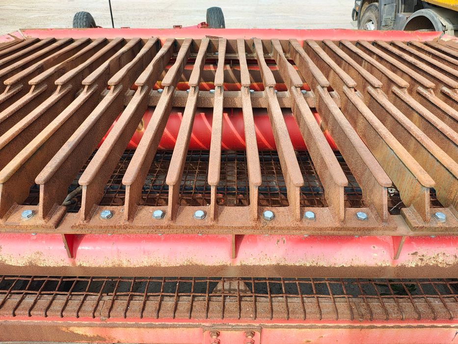 Wibrokrata TEREX Finlay 693,694