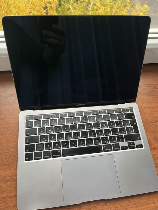 MacBook Air 2020 i5 8/512 Neverlock