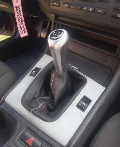 Kit de coifa de câmbio e travão de mão BMW