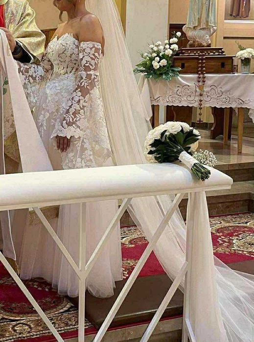 Na sprzedaż suknia ślubna
