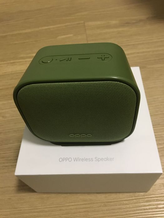 Oppo wireless speaker