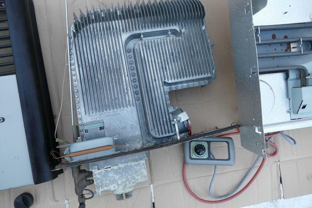 Piec ogrzewanie Truma Trumatic S3002 do przyczepy kempingowej kampera