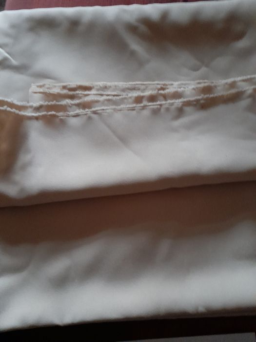 Костюмна тканина, колір класичний бежевий