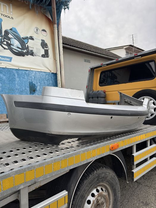 Бампер задній Skoda octavia a5