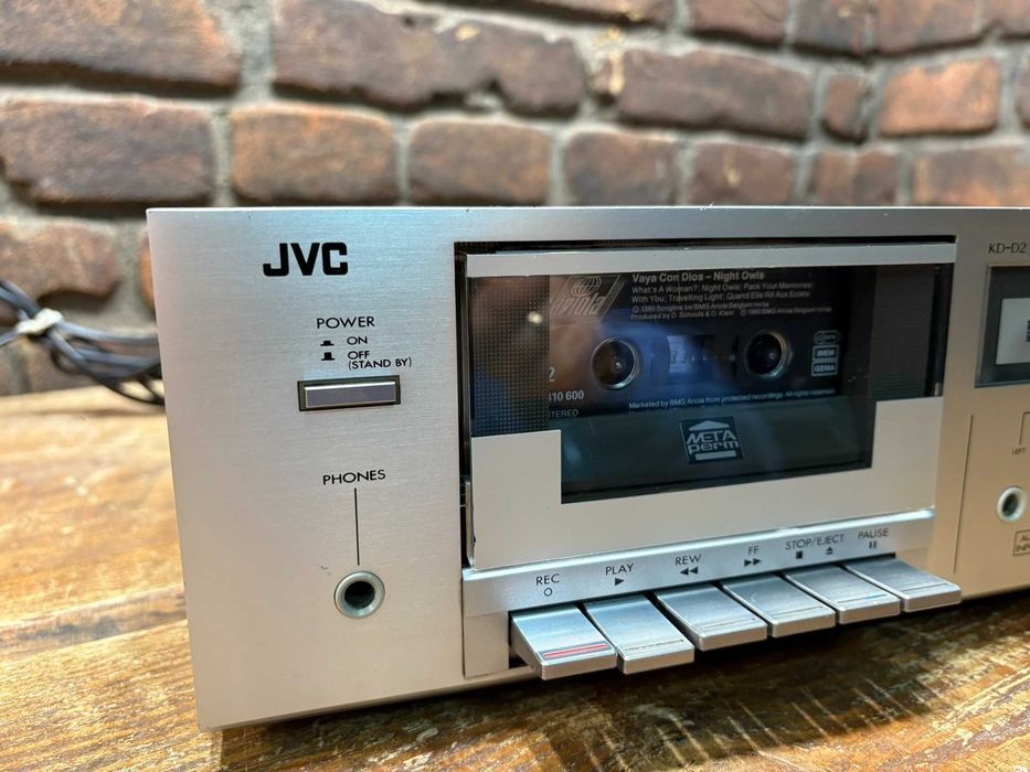 Magnetofon JVC KD-D2