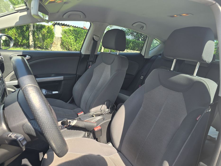 Seat Leon Ecomotive 1.6 TDI 105 CV  2012