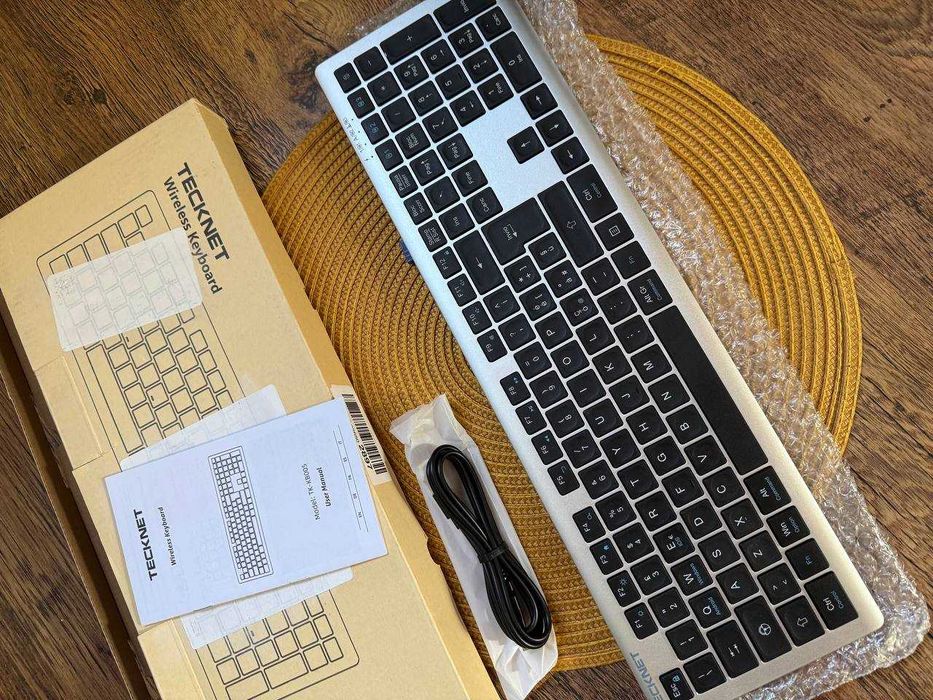 Klawiatura bezprzewodowa Tecknet Bluetooth Qwerty funkcja przełączania