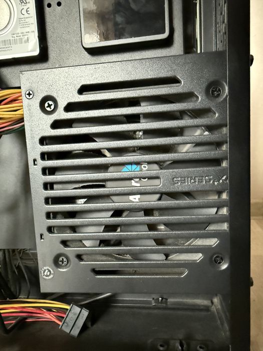Потужний ігровий ПК! Без відеокарти, та системи охолодження!