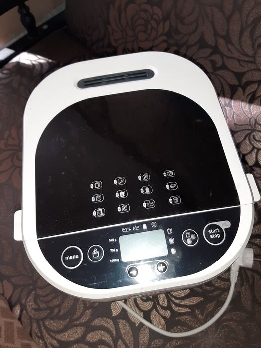 Хлебопечка продам