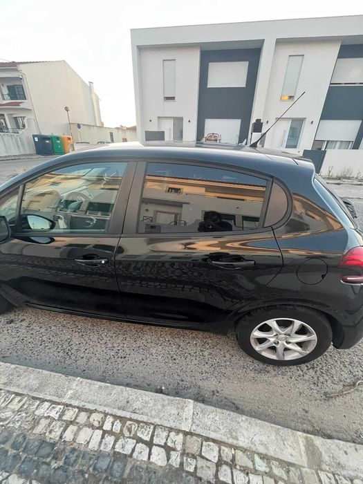 Pegeout 208 Active 1.2 Puretech 82 CVM5