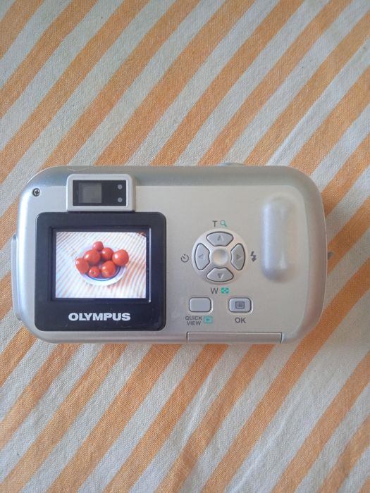 цифровой фотоаппарат Olympus