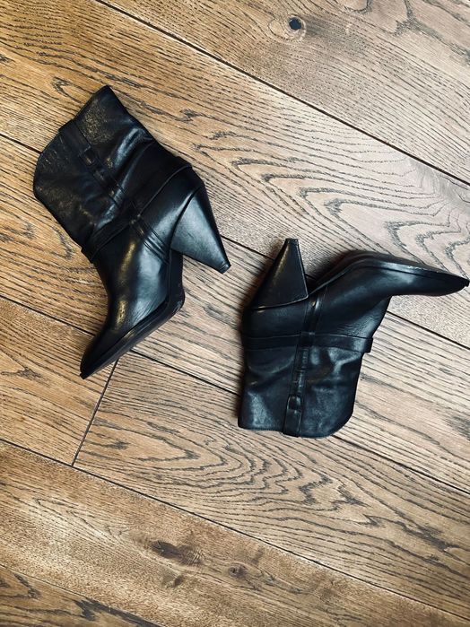 Skórzane botki By o la la