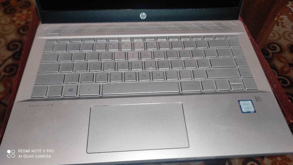 Ноутбук Hp Pavilion 14-ce0100ng  i5-8250u 8gb під ремонт