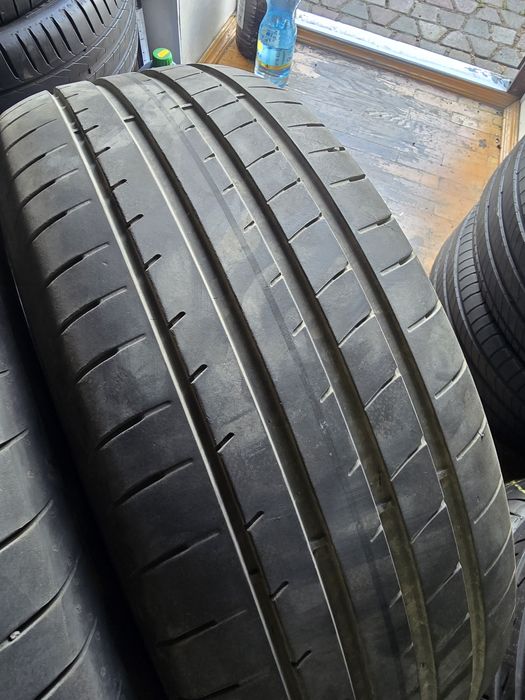 235/60R18 Goodyear Efficientgrip 2 SUV