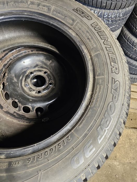 Opony zimowe Dunlop 215/60R16