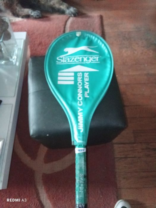 Raquete tênis em excelente estado