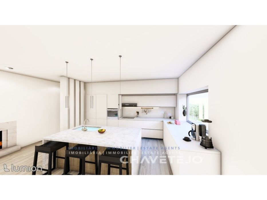 Terreno com projeto aprovado e licença de construção.