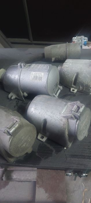 Gniazda i wtyczki siłowe 32A i 16A