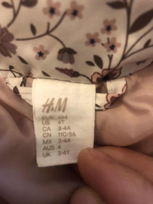 Куртка H&M на дівчинку 104