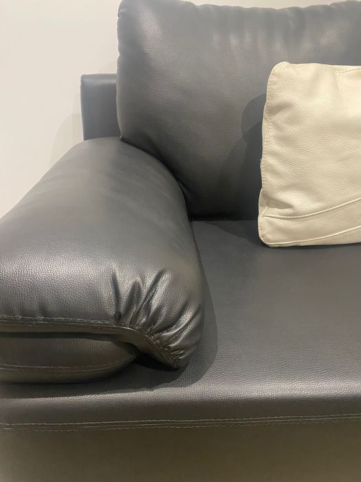 Sofá + mesa de centro