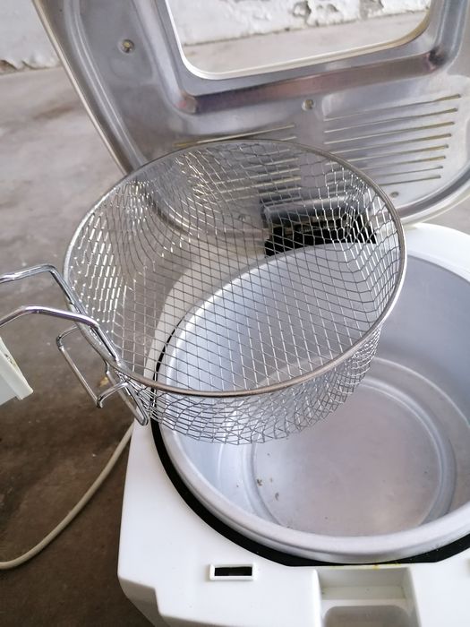Fritadeira eléctrica