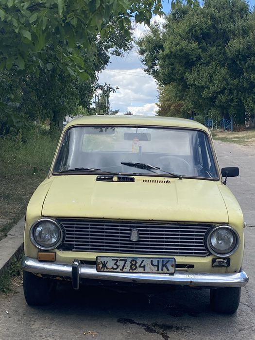 ваз 2101  копейка жовта
