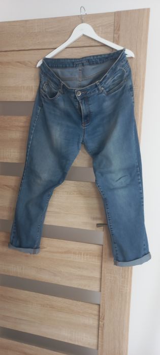 Spodnie jeansowe