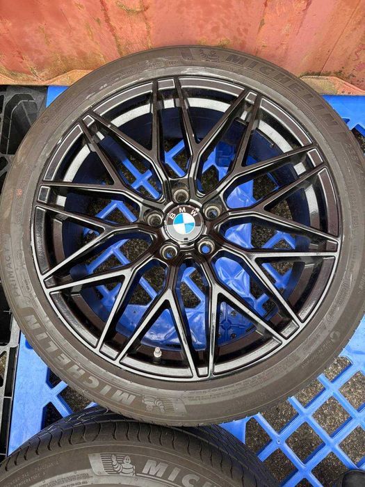 Диски BMW R20 5x120 8.5J ET33  Dia72.6 F10 F01 F25
