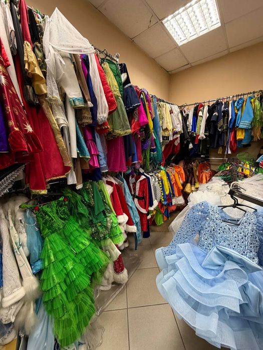 Прокат новогодних костюмов для детей и взрослых — 3000 вариантов