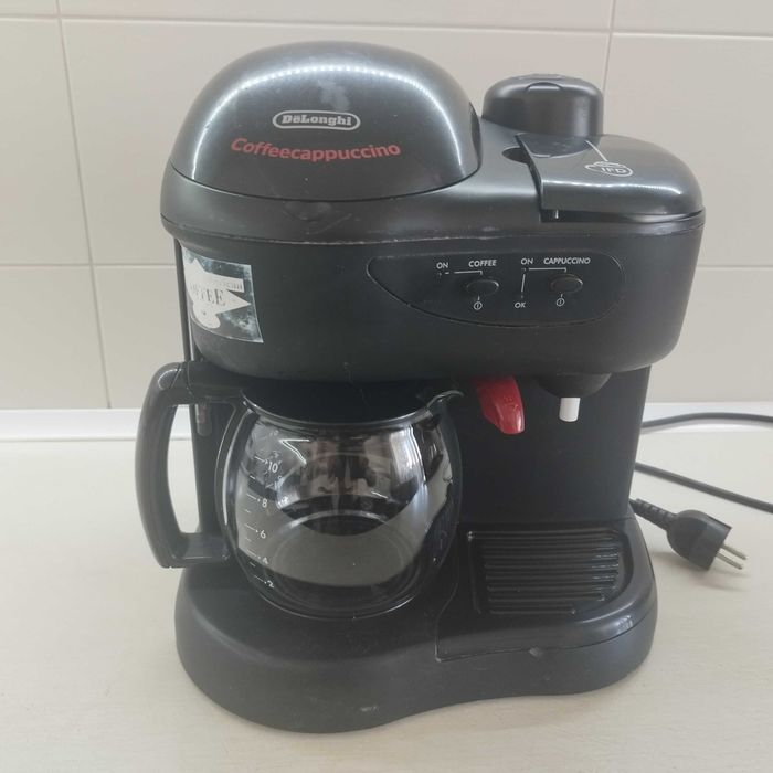 Кофеварка DeLonghi DC300IS / Капучинатор / Итальянский кофе