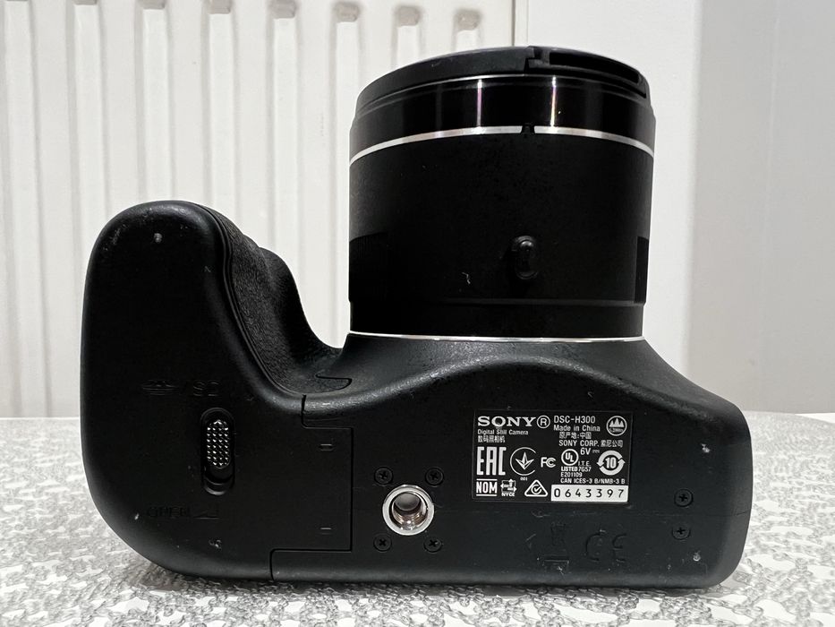 Sprzedam Aparat Sony Cyber-shot DSC-H300 Czarny