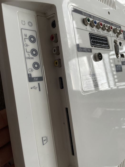 Telwizor sony bravia biały zadbany