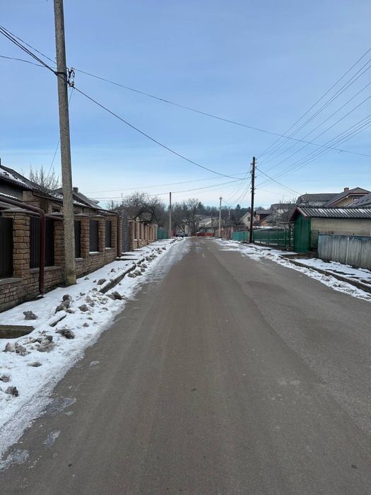 Продається 1/2 будинку