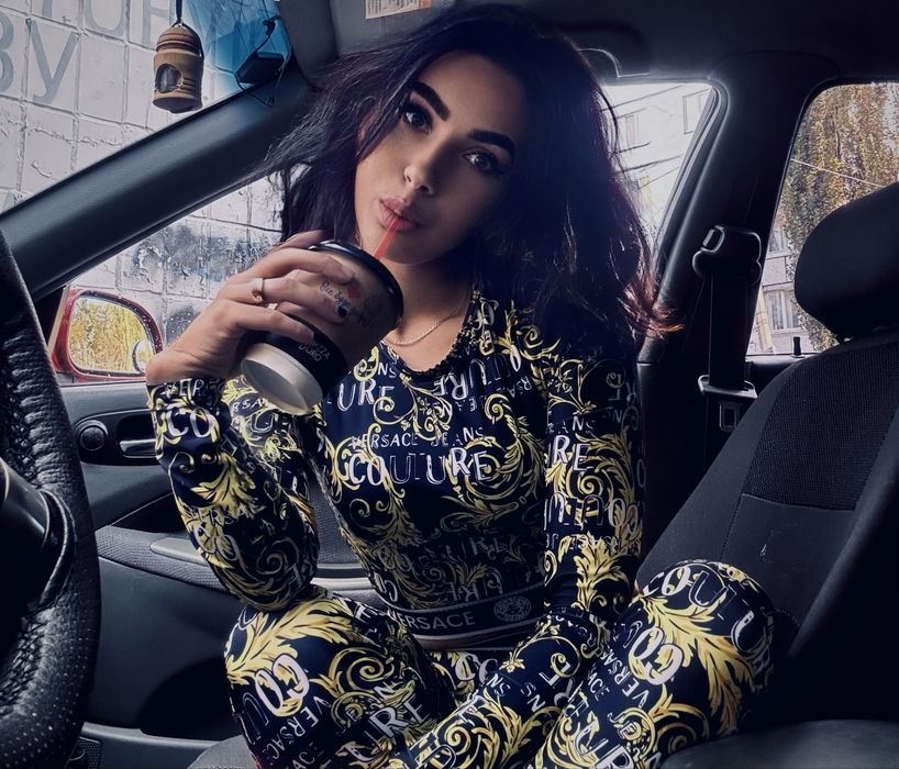 Костюми Dior та Versace Xs/S