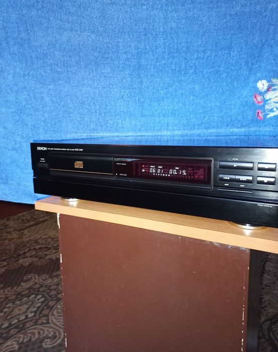 CD  Проигрыватель DENON-DCD-2560