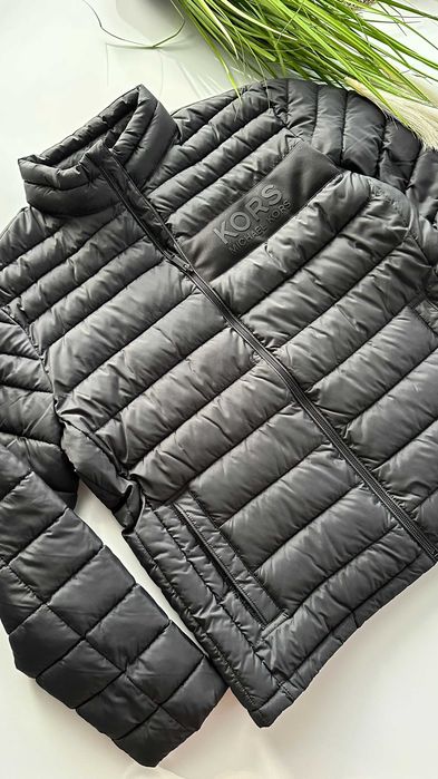 Czarna kurtka pikowana męska  Michael Kors rozmiar L XL wiosna jesień