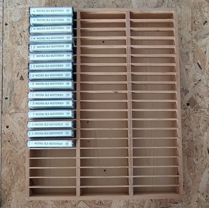 Kolekcja kaset magnetofonowych