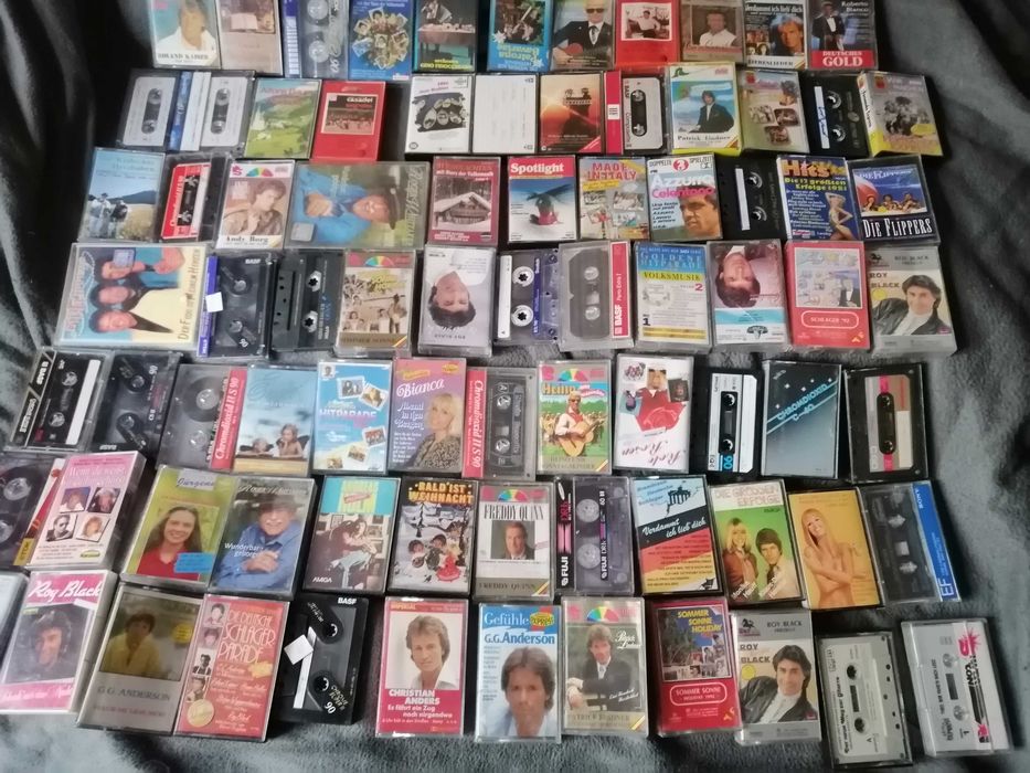 duzy zestaw kaset magnetofonowych mix kasety audio