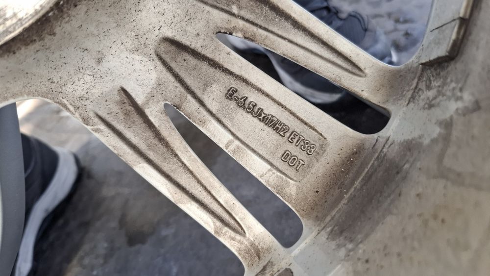 Jantes c/pneus 5x112 Audi