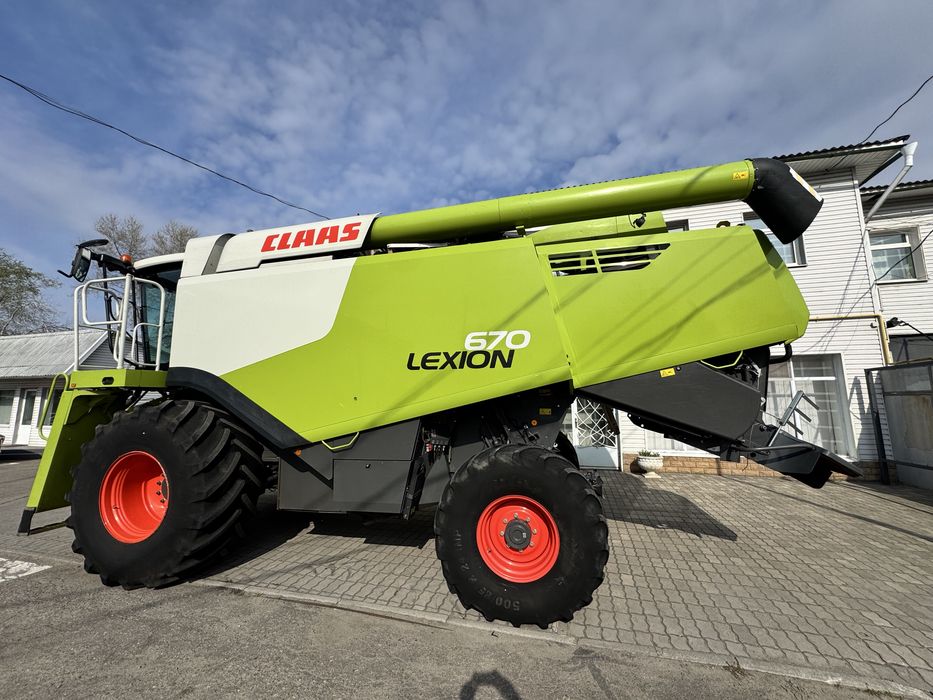 Claas Lexion 670