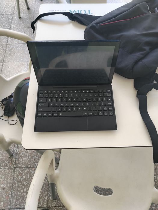 computador portatil com camara e toque