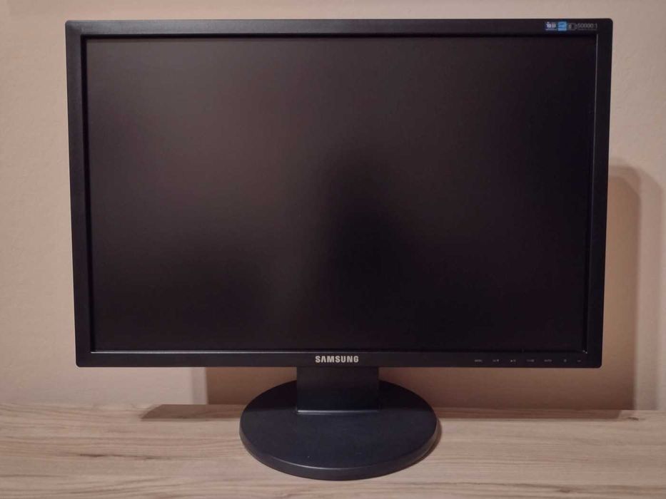 Monitor Samsung SyncMaster 2443NW sprawny 24 cale VGA