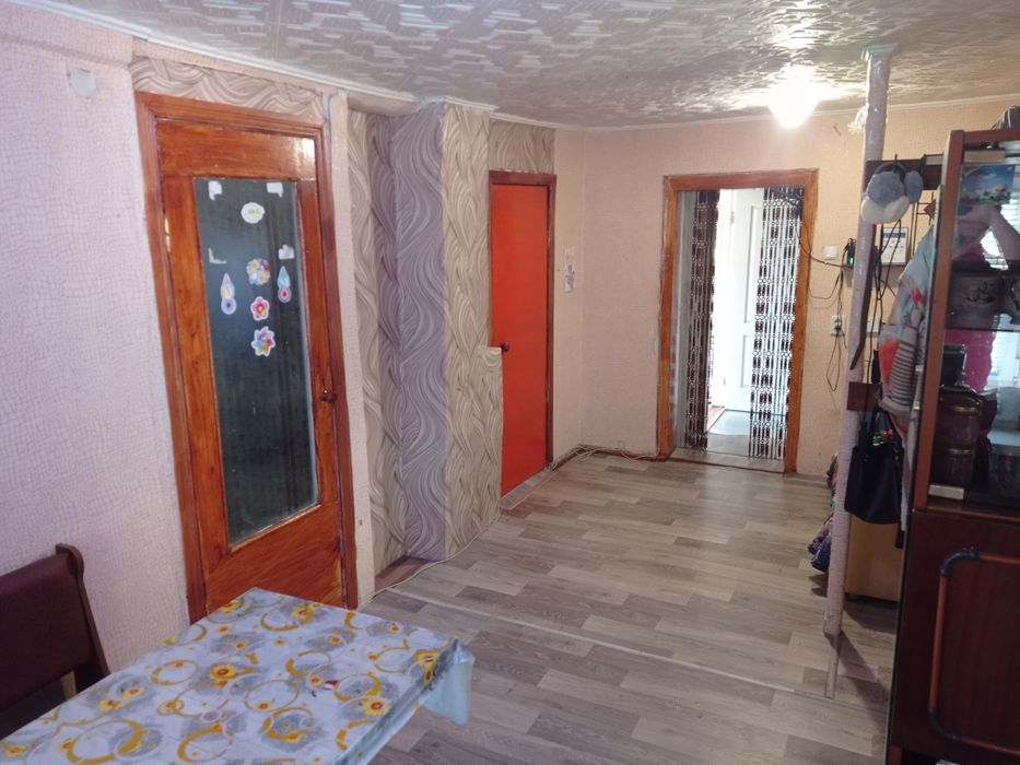 ПРОДАМ будинок з усіма зручностями в Балаклії.Ціну знижено!