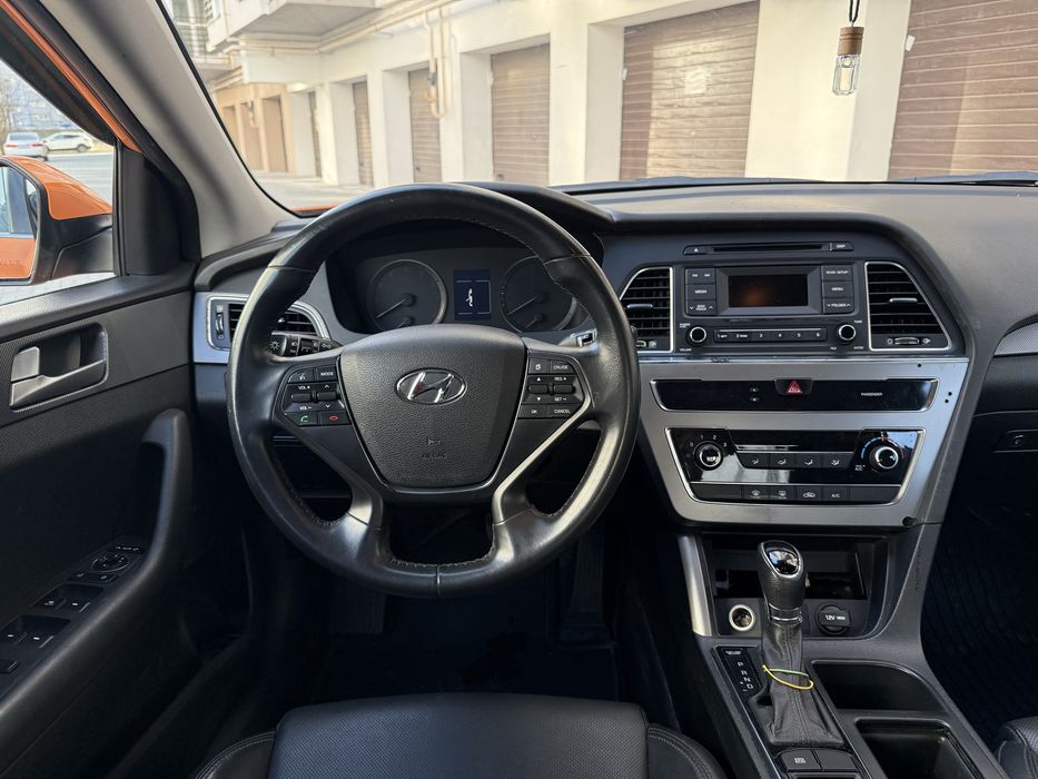 Продам Hyundai Sonata 2016 год автомат