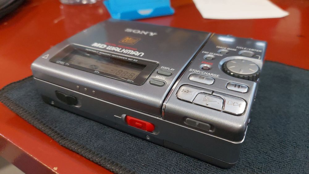 Sony walkman Minidisc MD MZ-R3 trabalha com 2 pilhas AA bolsa original