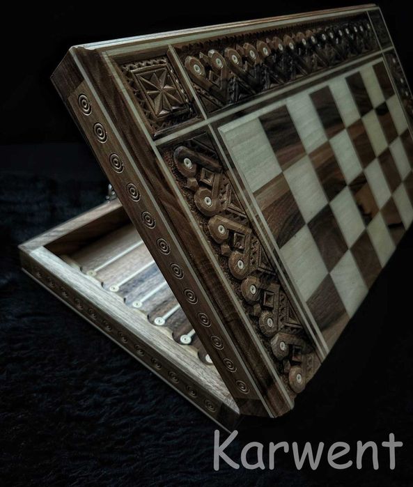 Дерев'яні Різьблені Шахмати Ручної Роботи (Шашки + Нарди)