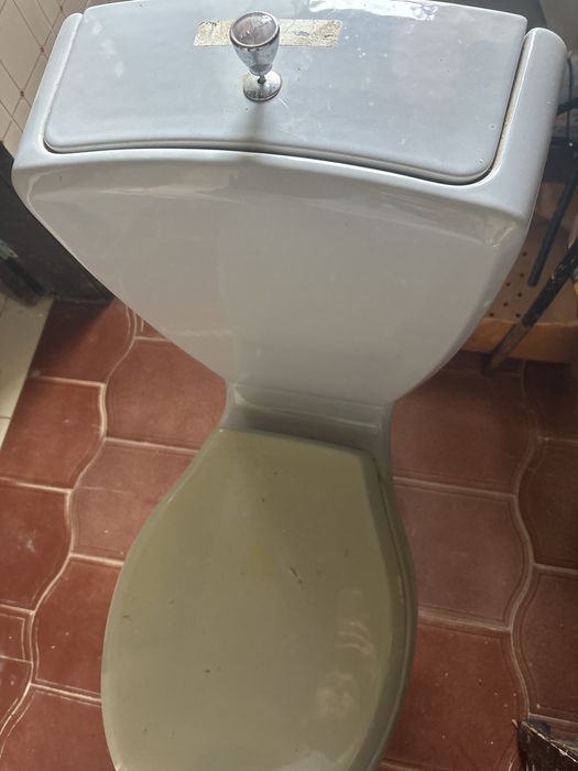 Sanita nova nunca usada