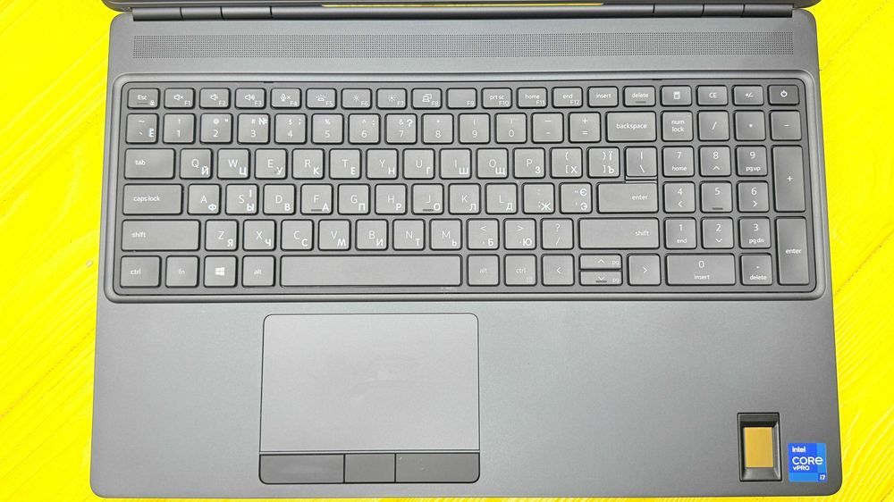Супер Ціна! Потужний Професійний Ноутбук Dell Precision 7560 /Core i7-11850H/Quadro T1200 4 GB